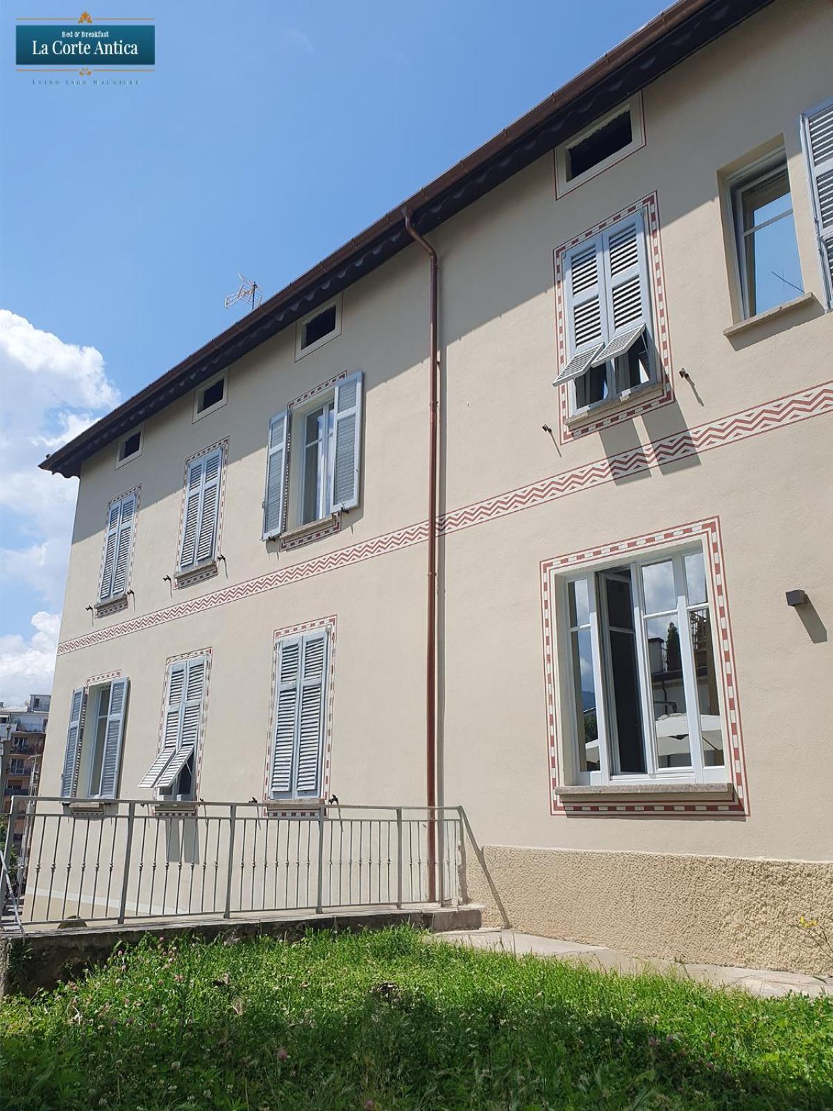 B&B La Corte Antica - Luino Lago Maggiore エクステリア 写真